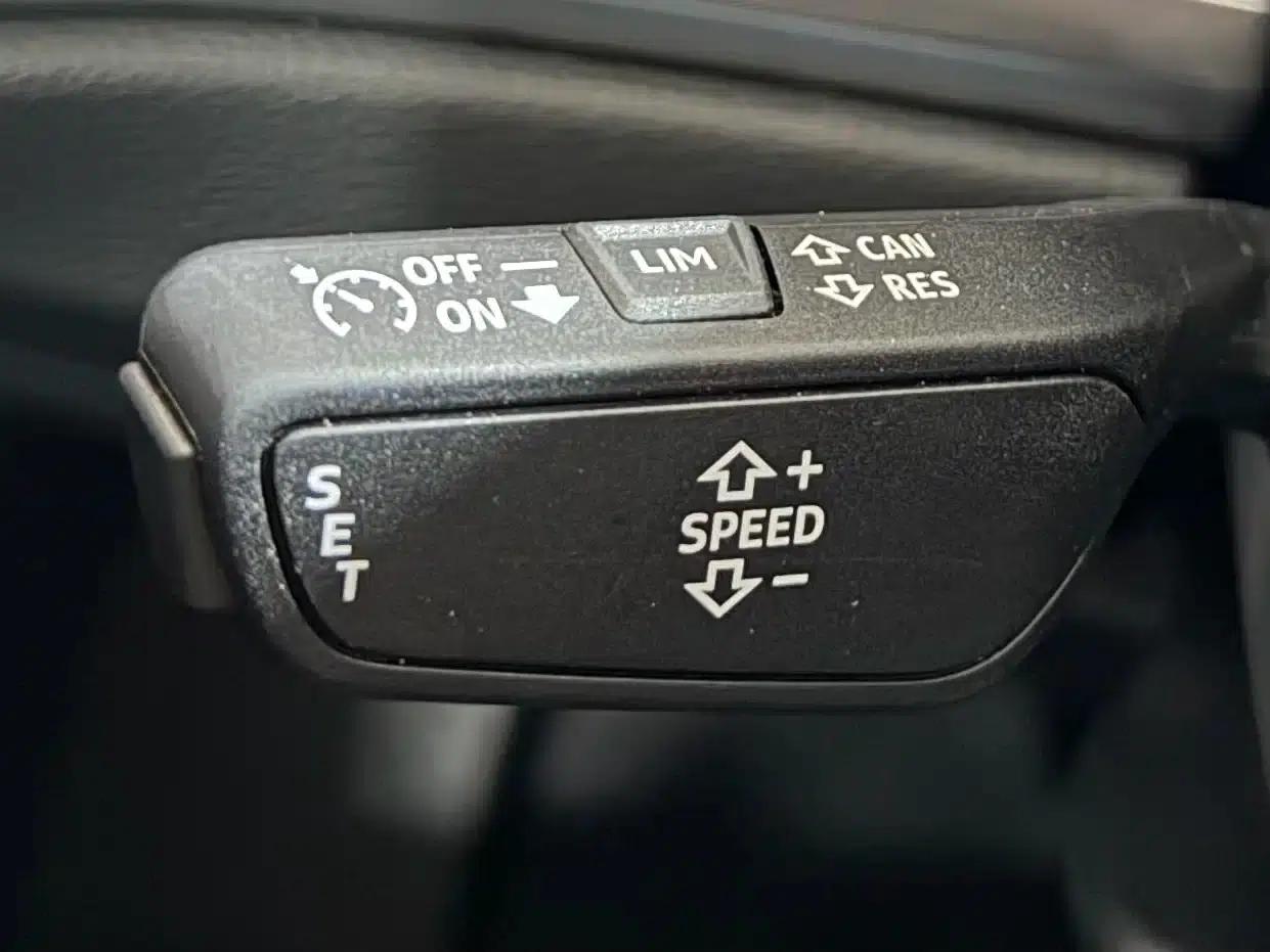 Audi Q3 2022 35 TFSI Progressive Dynamic — миниатюра 18