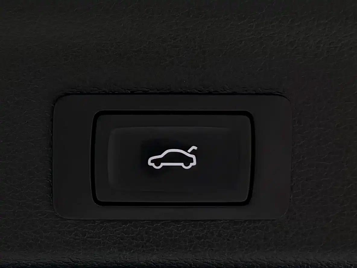 Audi Q3 2022 35 TFSI Progressive Dynamic — миниатюра 25