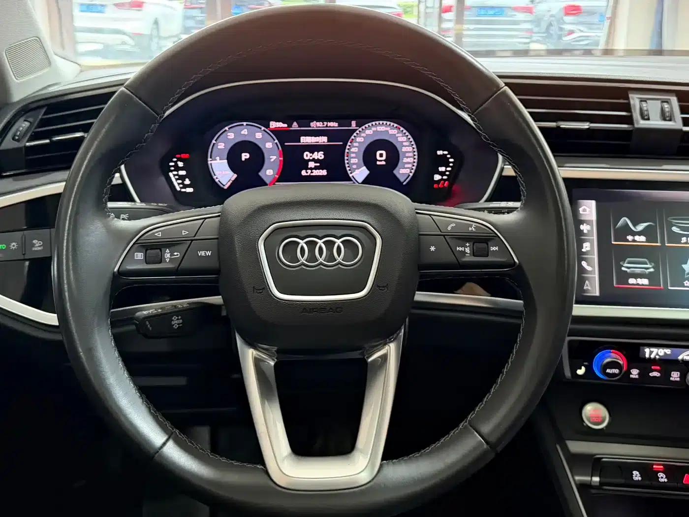 Audi Q3 2022 35 TFSI Progressive Dynamic — миниатюра 7