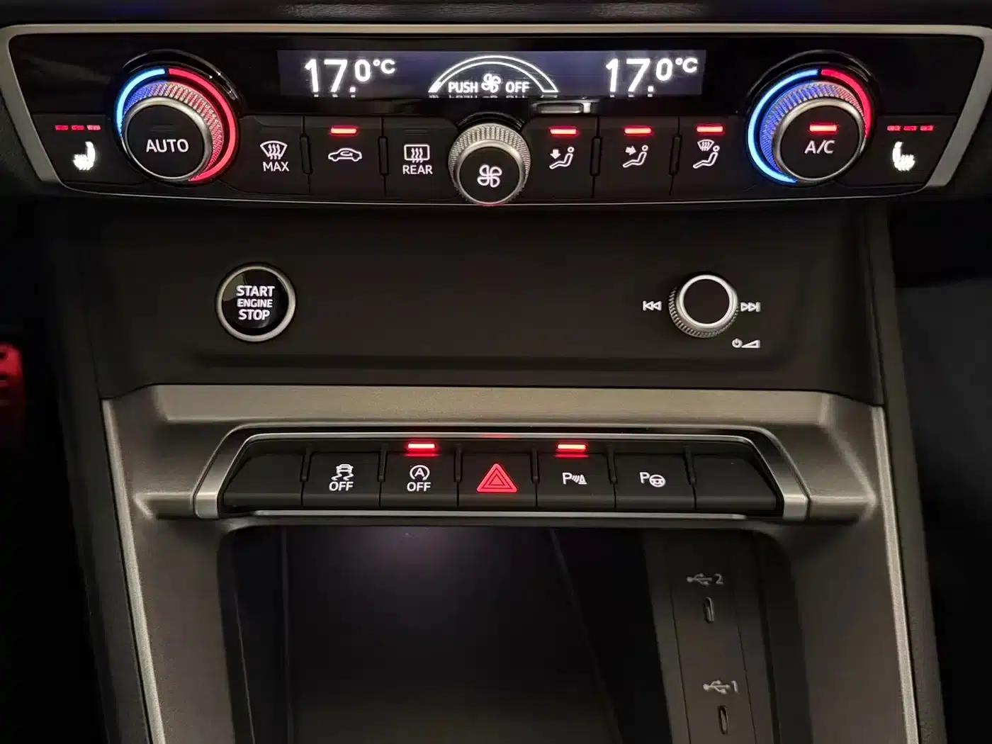 Audi Q3 2022 35 TFSI Fashion Dynamic Edition — миниатюра 13