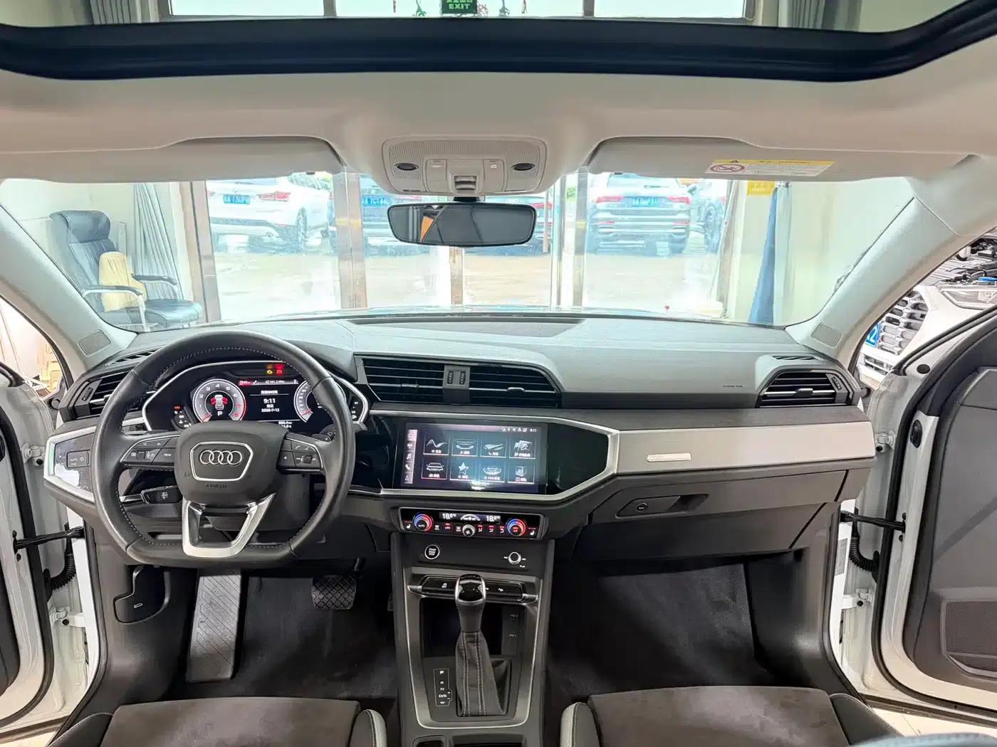 Audi Q3 2022 35 TFSI Fashion Dynamic Edition — миниатюра 22