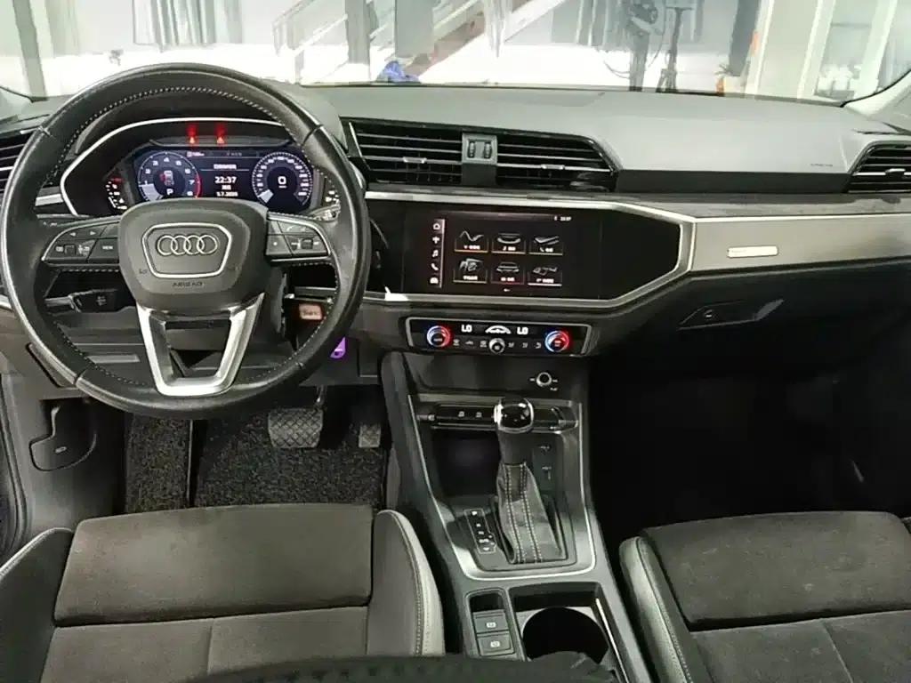 Audi Q3 2021 35 TFSI Progressive Dynamic — миниатюра 10