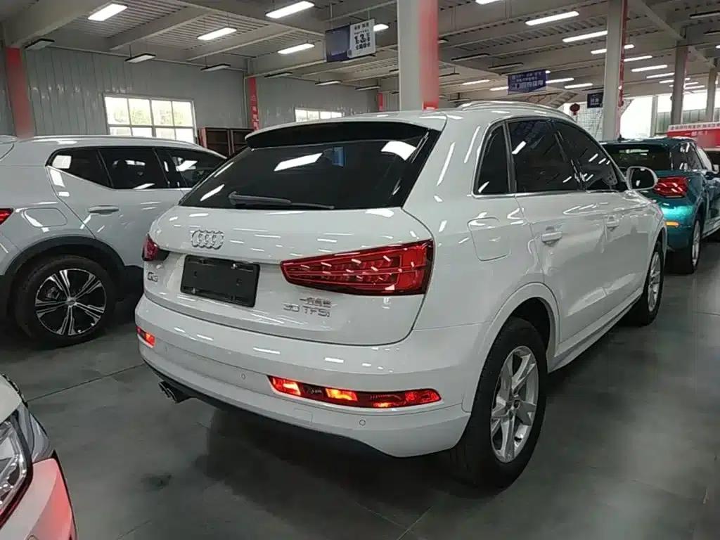 Audi Q3 2018 30th Anniversary Edition 30 TFSI Fashion Model — миниатюра 7