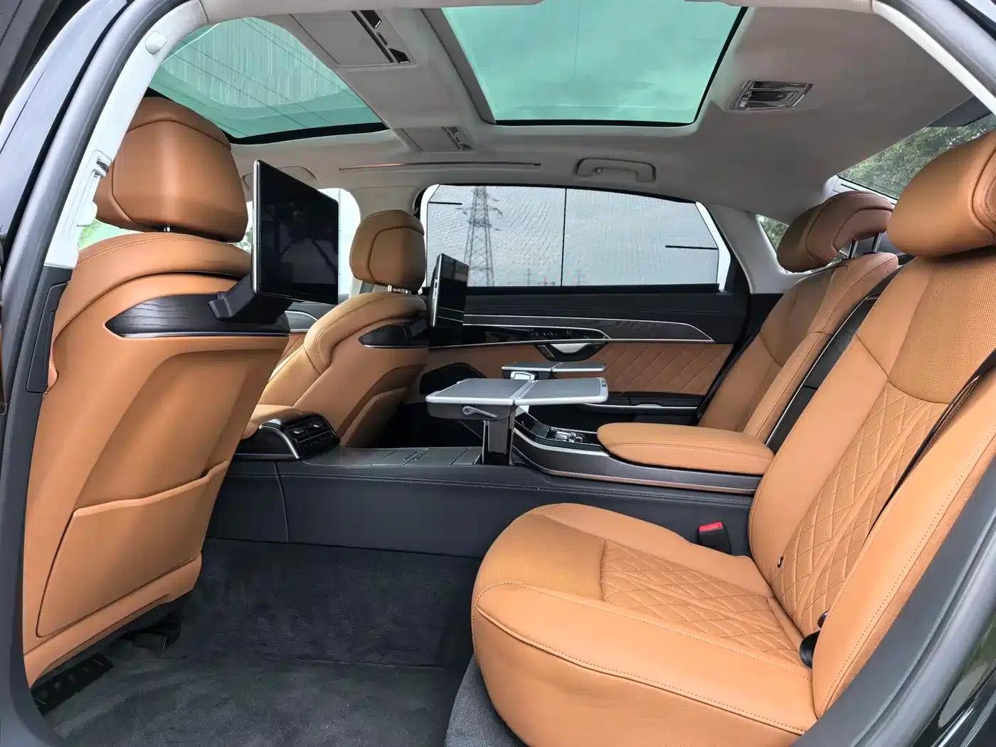 2022 Audi A8 A8L Horch Founder's Edition Classic — миниатюра 9