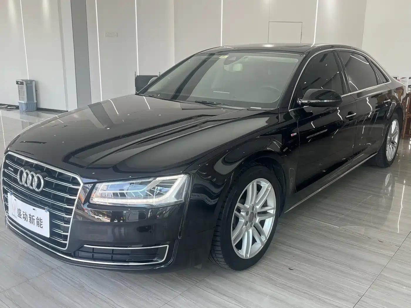2017 Audi A8 A8L 45 TFSI quattro Comfort — миниатюра 1
