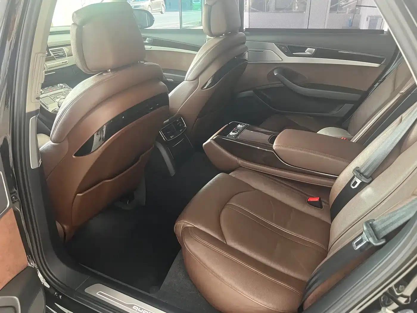2017 Audi A8 A8L 45 TFSI quattro Comfort — миниатюра 6
