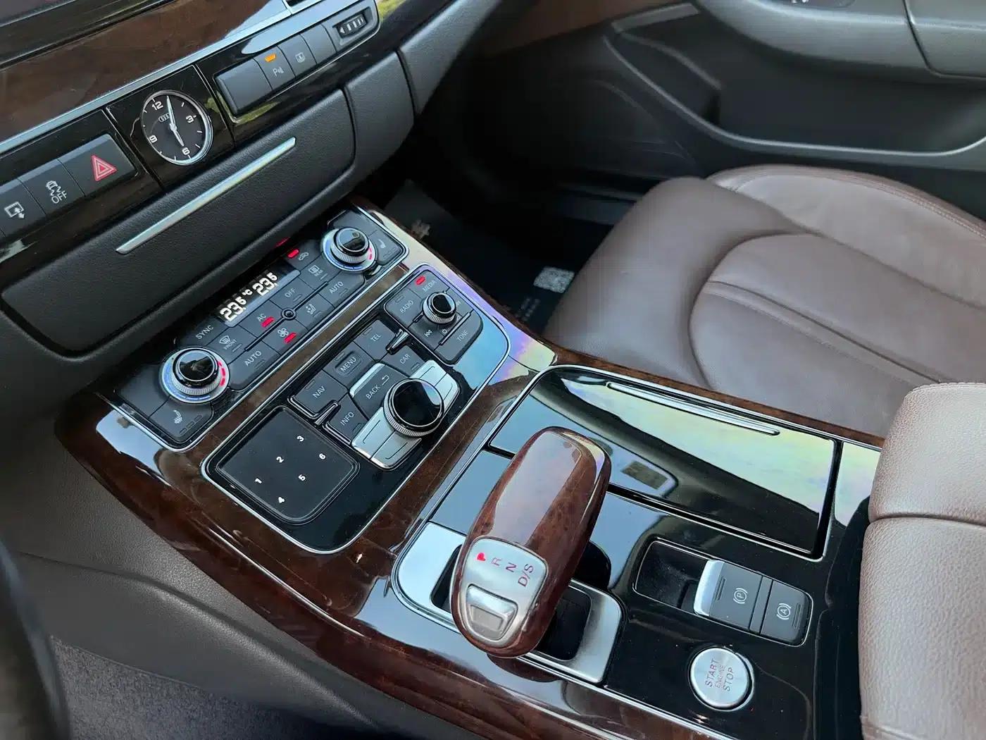 2013 Audi A8 A8L 45 TFSI quattro Comfort — миниатюра 15