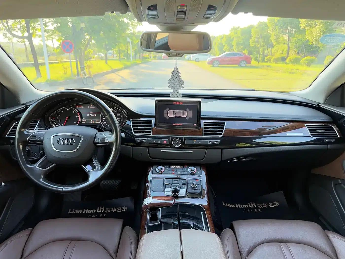2013 Audi A8 A8L 45 TFSI quattro Comfort — миниатюра 19