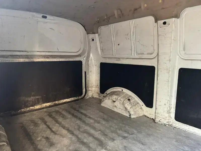 Ruixing EM60 2021 Low-Power EV Van — миниатюра 8