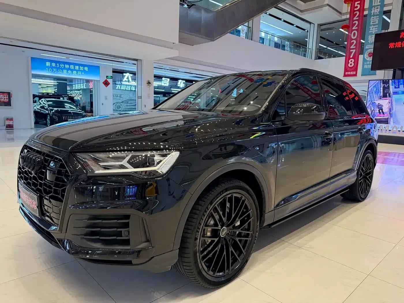 Audi Q7 2023 55 TFSI quattro S line Sport — миниатюра 1