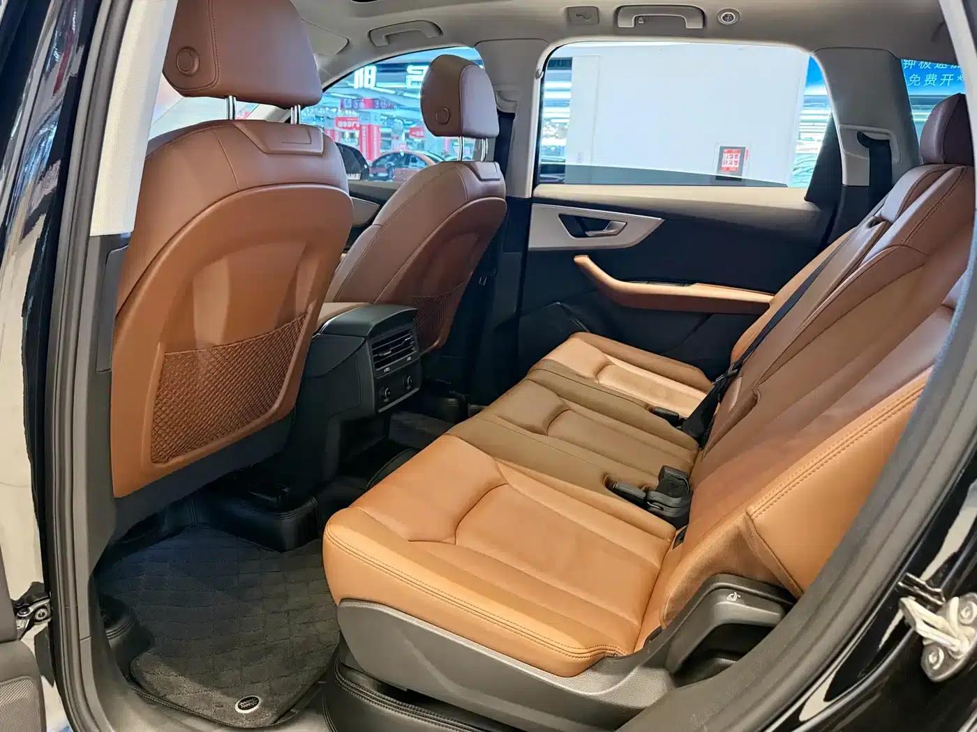 Audi Q7 2023 55 TFSI quattro S line Sport — миниатюра 8