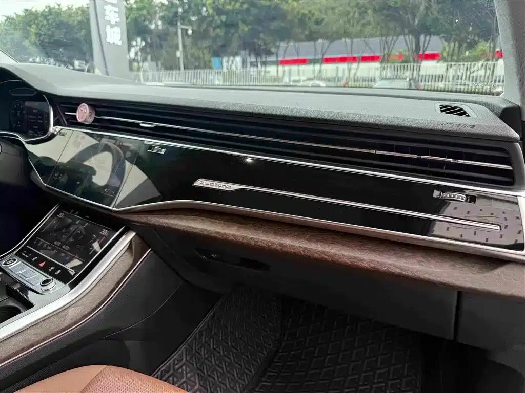 Audi Q7 2021 55 TFSI quattro S line Sport — миниатюра 14