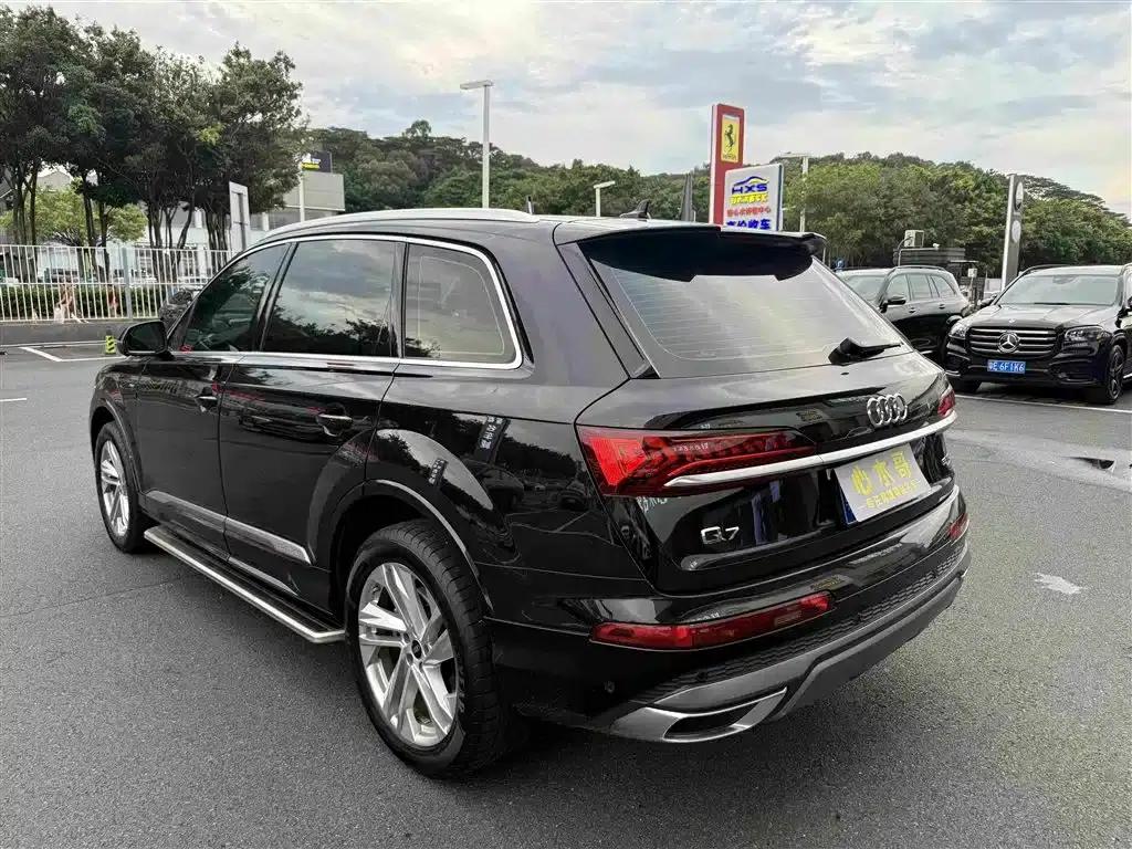 Audi Q7 2021 55 TFSI quattro S line Sport — миниатюра 4