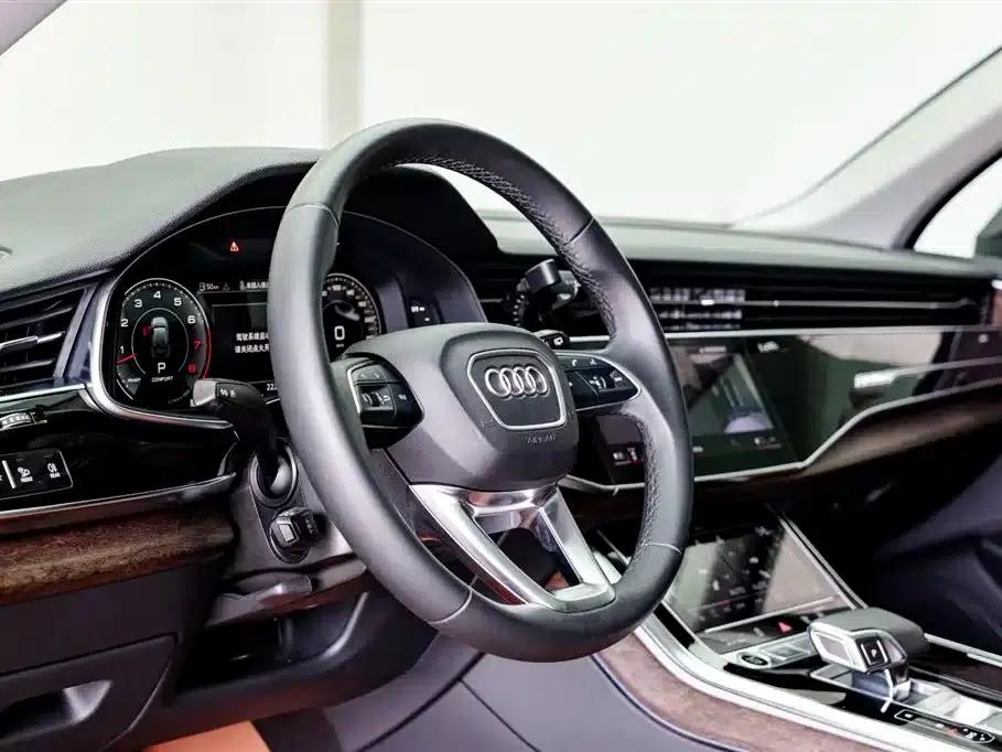 Audi Q7 2021 55 TFSI quattro S line Sport — миниатюра 17