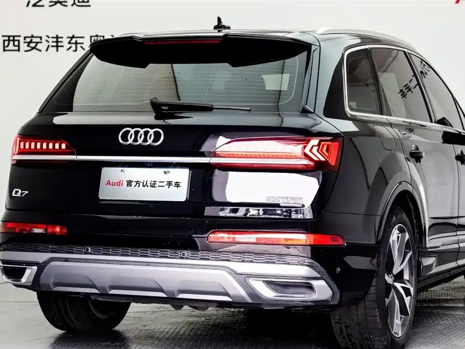 Audi Q7 2021 55 TFSI quattro S line Sport — миниатюра 7