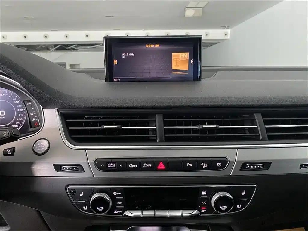 Audi Q7 2019 45 TFSI S line Sport — миниатюра 12