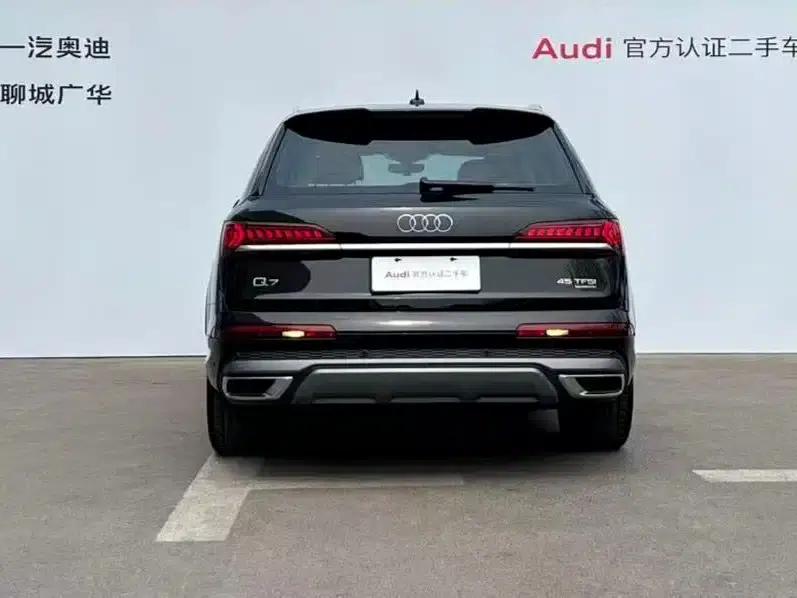 Audi Q7 2024 45 TFSI quattro S line Sport — миниатюра 5