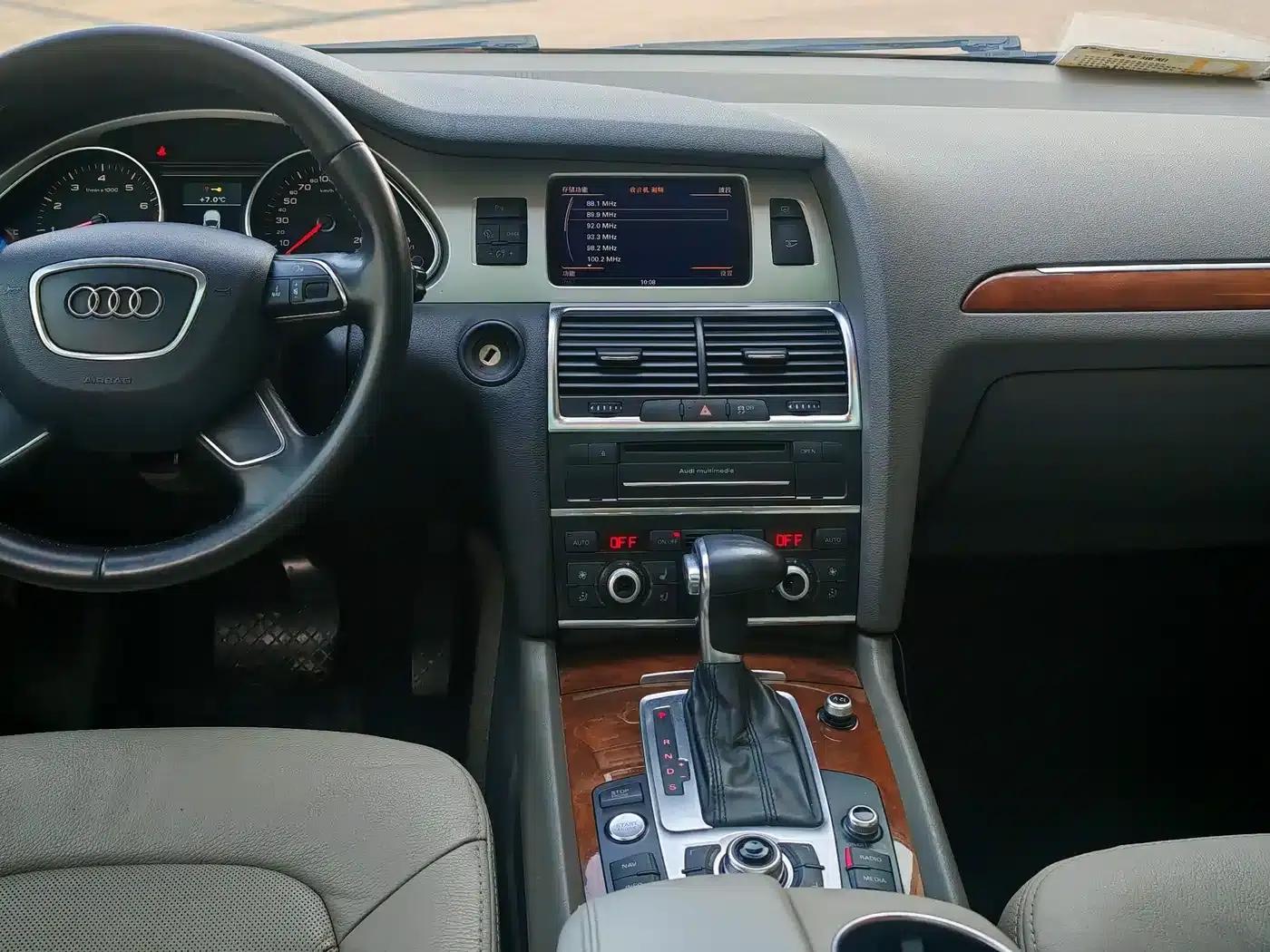 Audi Q7 2012 3.0 TFSI Technology Edition (200kW) — миниатюра 7