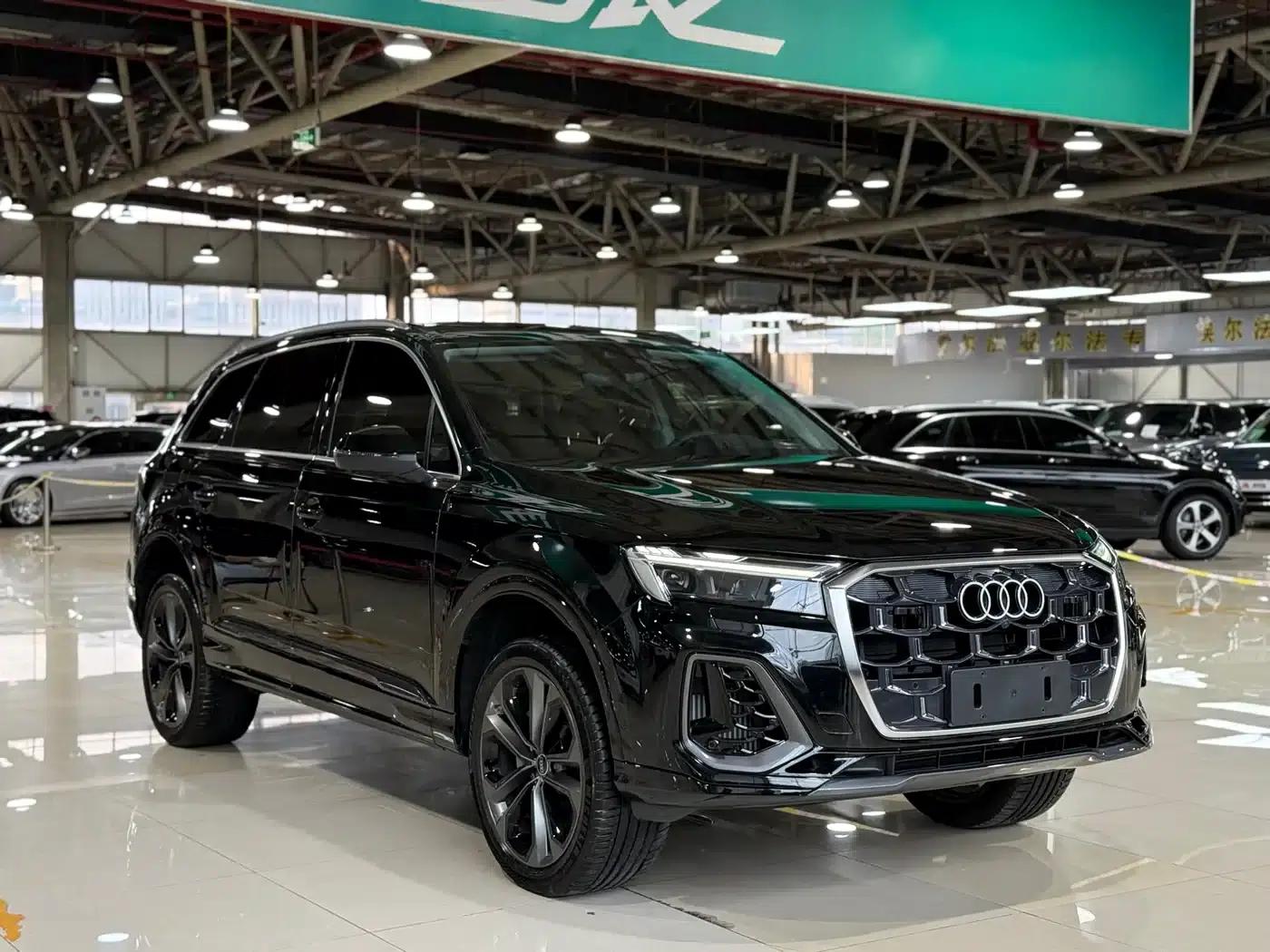 Audi Q7 2025 55 TFSI quattro S line Sport — миниатюра 2