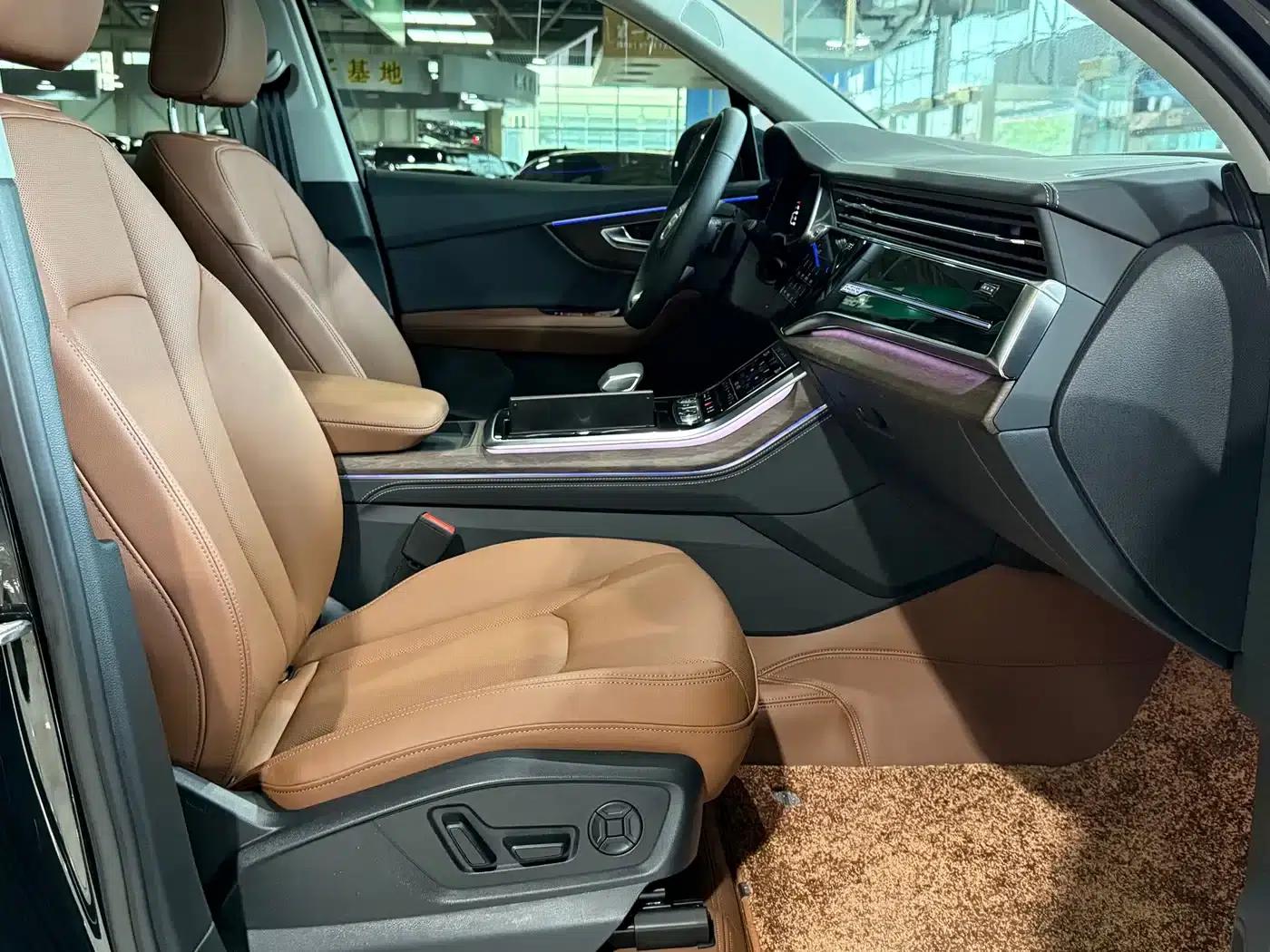 Audi Q7 2025 55 TFSI quattro S line Sport — миниатюра 8