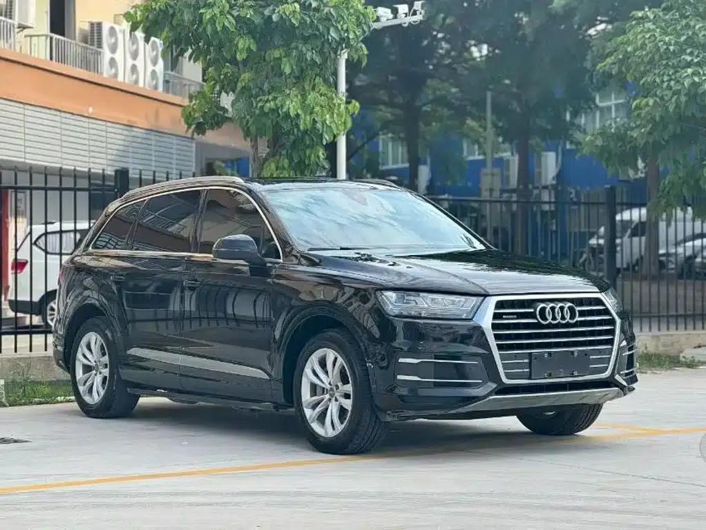 Audi Q7 2018 40 TFSI Comfort — миниатюра 3