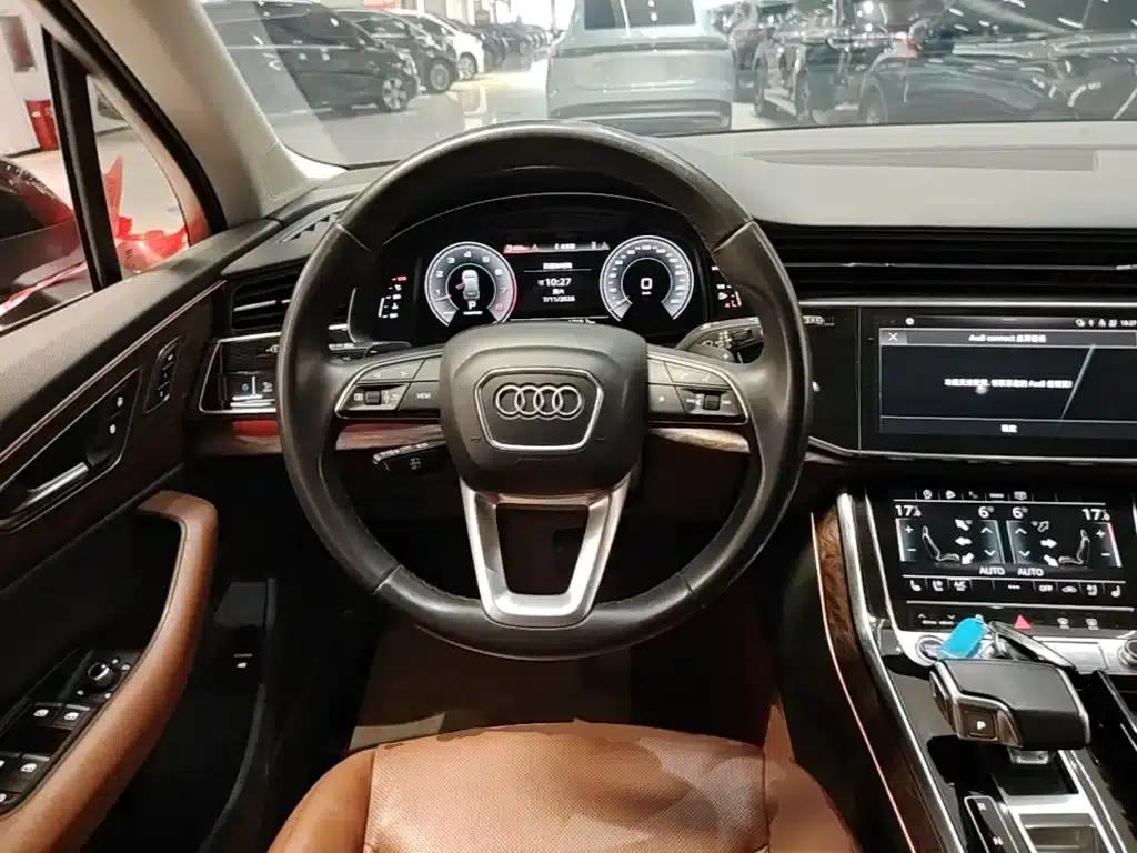 Audi Q7 2022 55 TFSI quattro S line Sport — миниатюра 11