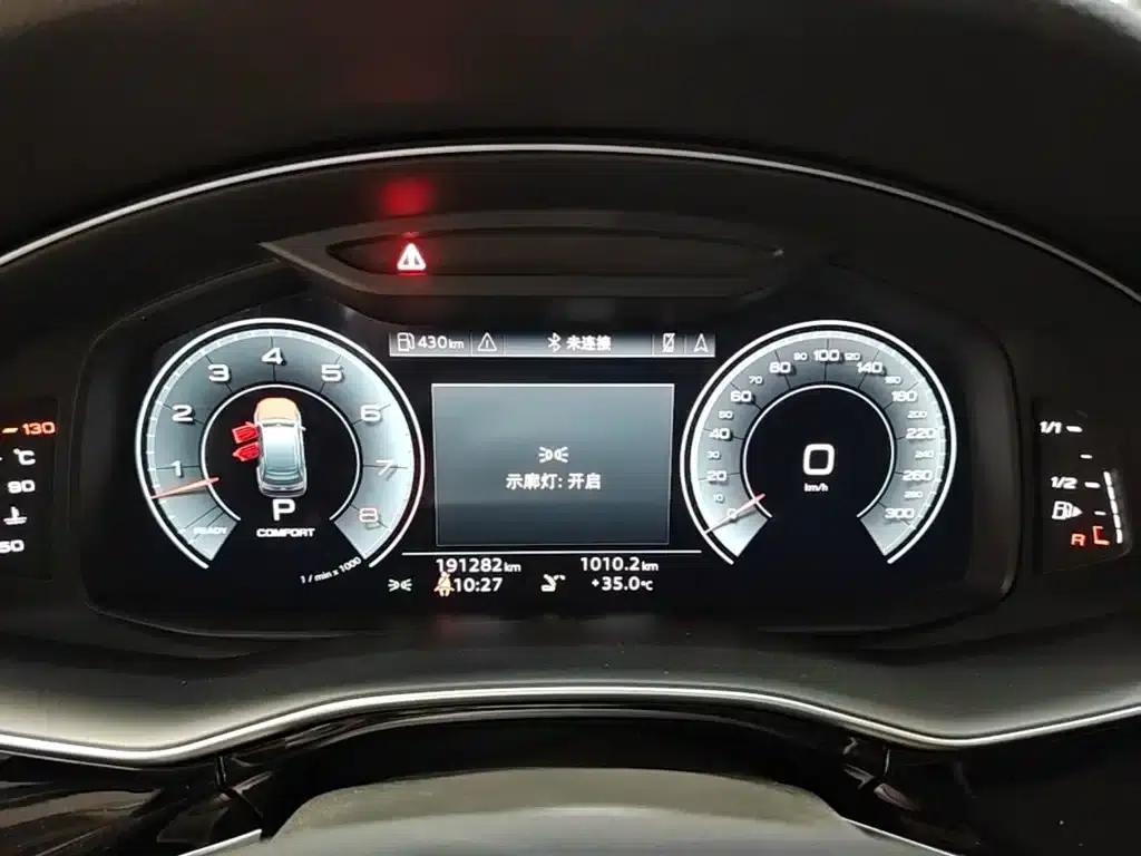 Audi Q7 2022 55 TFSI quattro S line Sport — миниатюра 12