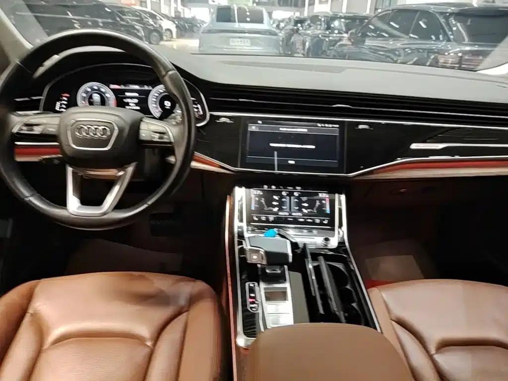 Audi Q7 2022 55 TFSI quattro S line Sport — миниатюра 13