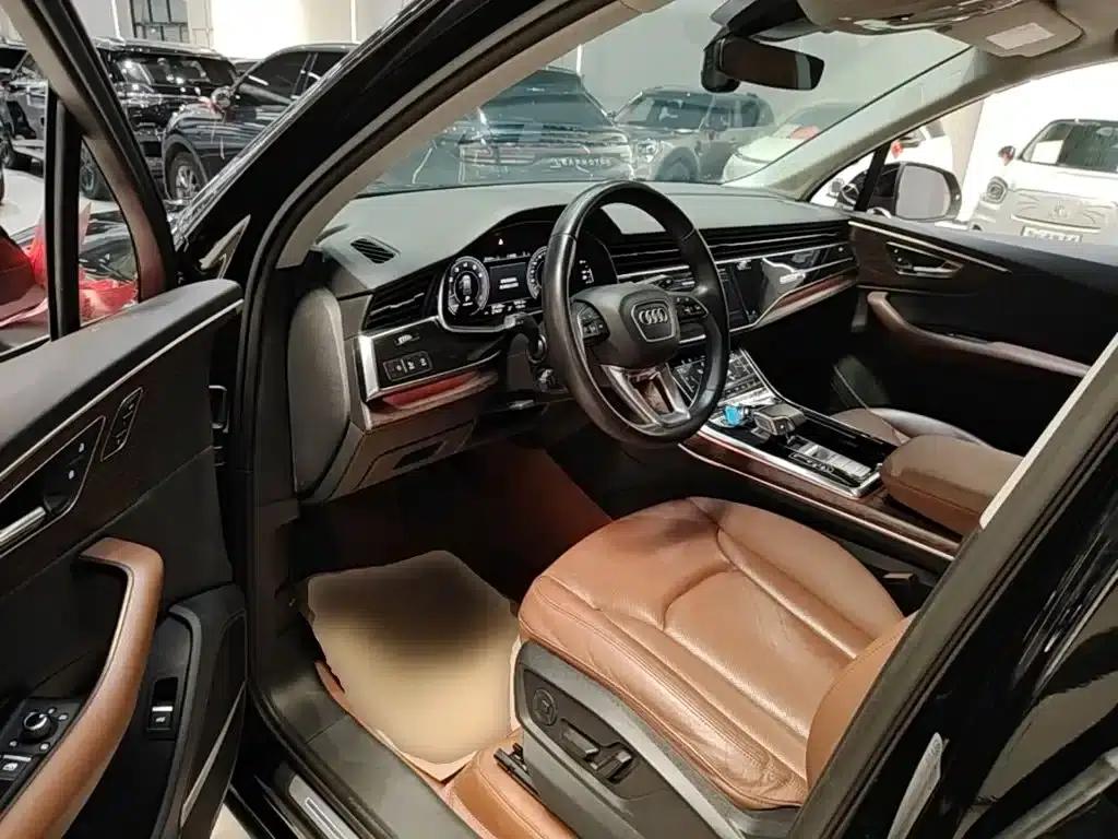 Audi Q7 2022 55 TFSI quattro S line Sport — миниатюра 16