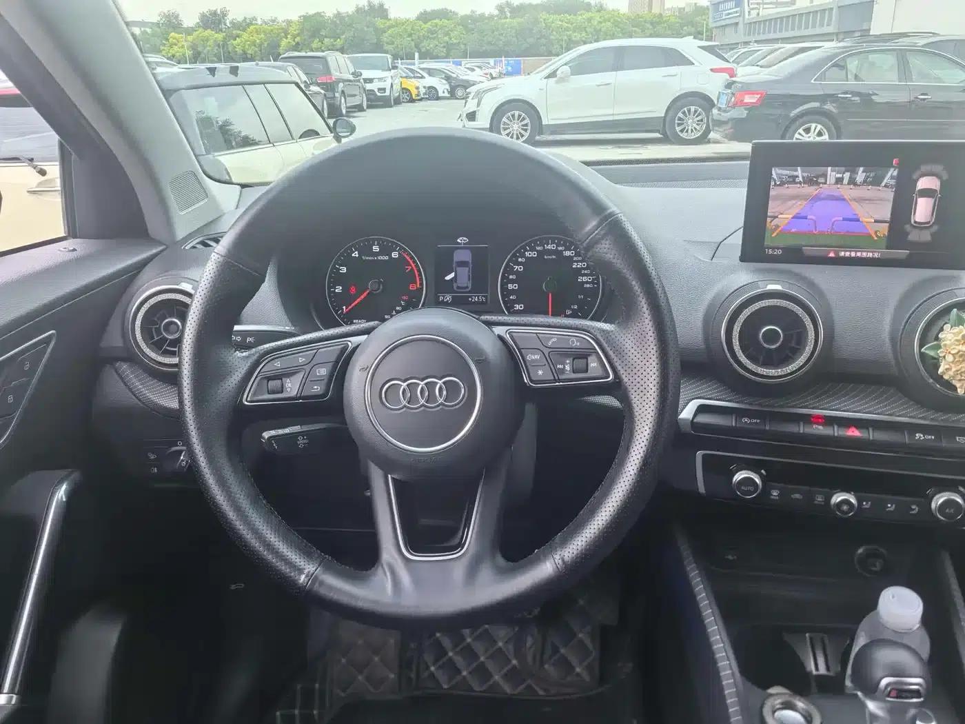 Audi Q2L 2021 35 TFSI Fashion Elegance — миниатюра 16