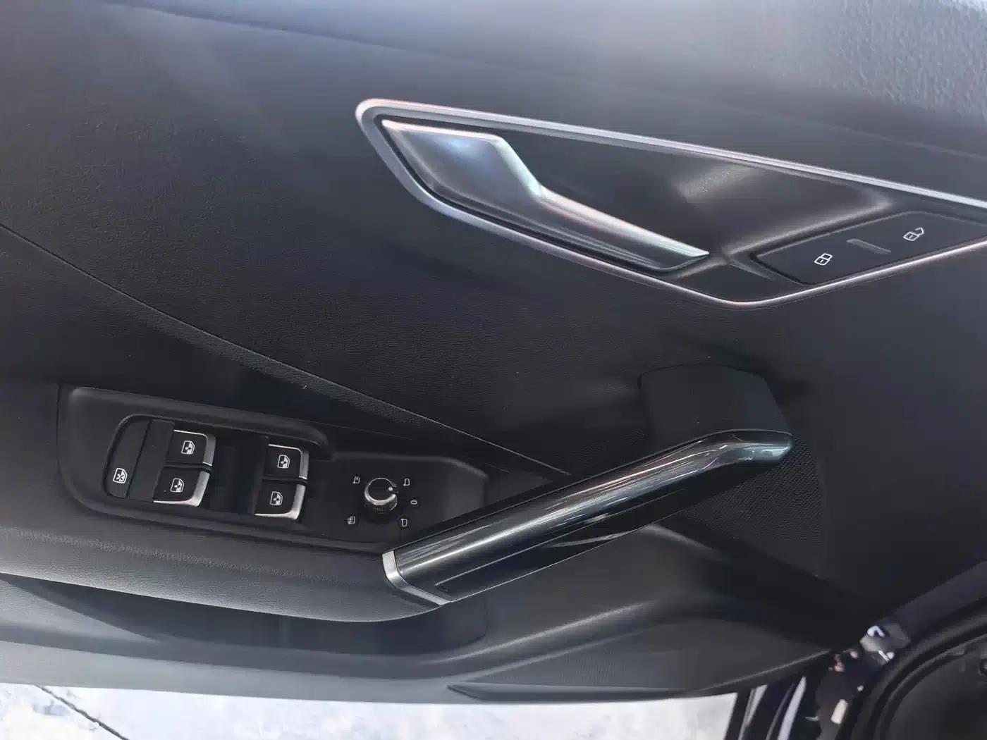 Audi Q2L 2021 35 TFSI Fashion Elegance — миниатюра 12