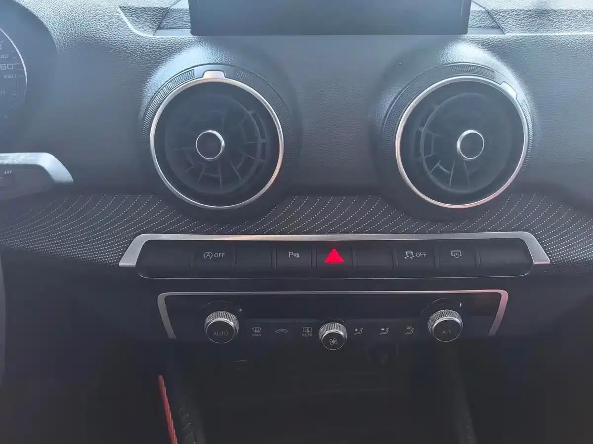 Audi Q2L 2021 35 TFSI Fashion Elegance — миниатюра 10