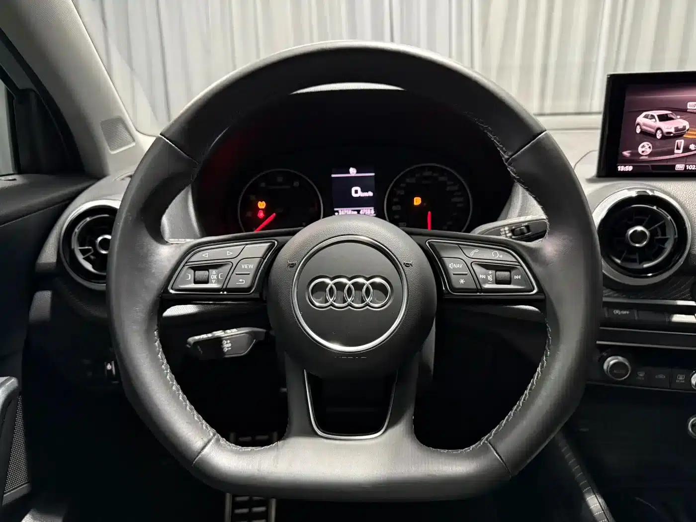 Audi Q2L 2022 35 TFSI Fashion Dynamic Edition — миниатюра 16
