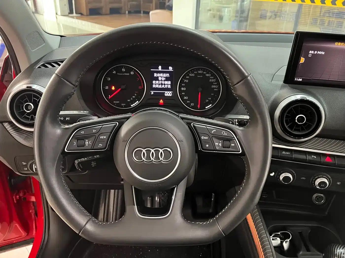 Audi Q2L 2022 35 TFSI Progressive Dynamic Edition — миниатюра 13