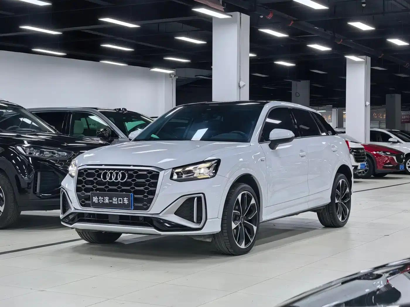 Audi Q2L 2022 35 TFSI Luxury Dynamic — миниатюра 1