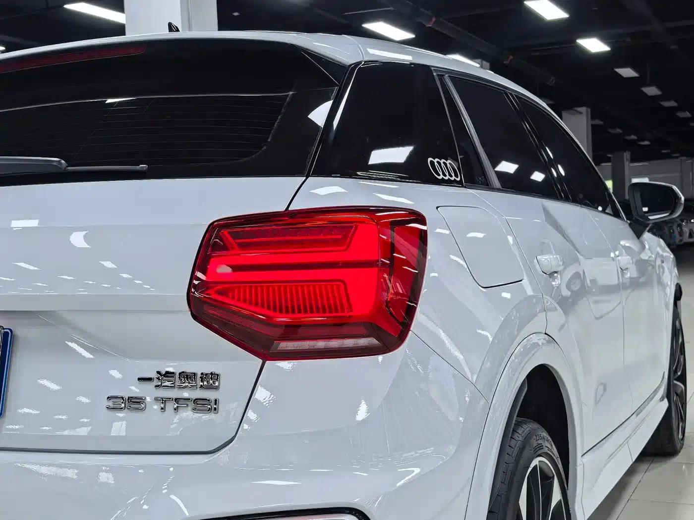 Audi Q2L 2022 35 TFSI Luxury Dynamic — миниатюра 5