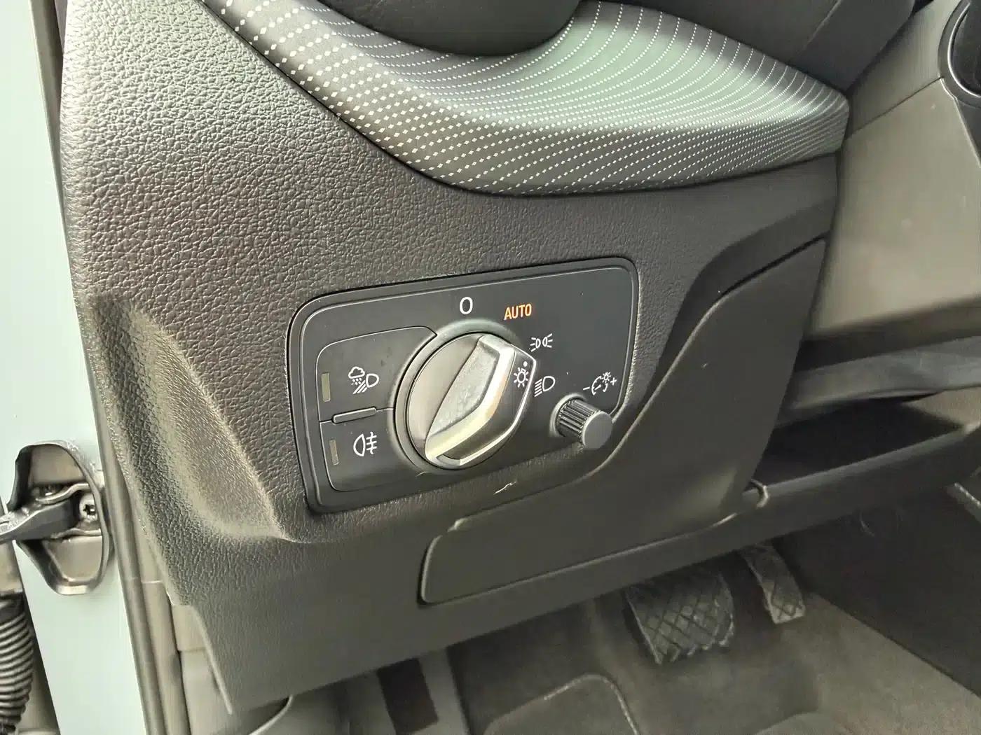 Audi Q2L 2022 35 TFSI Progressive Dynamic Edition — миниатюра 7