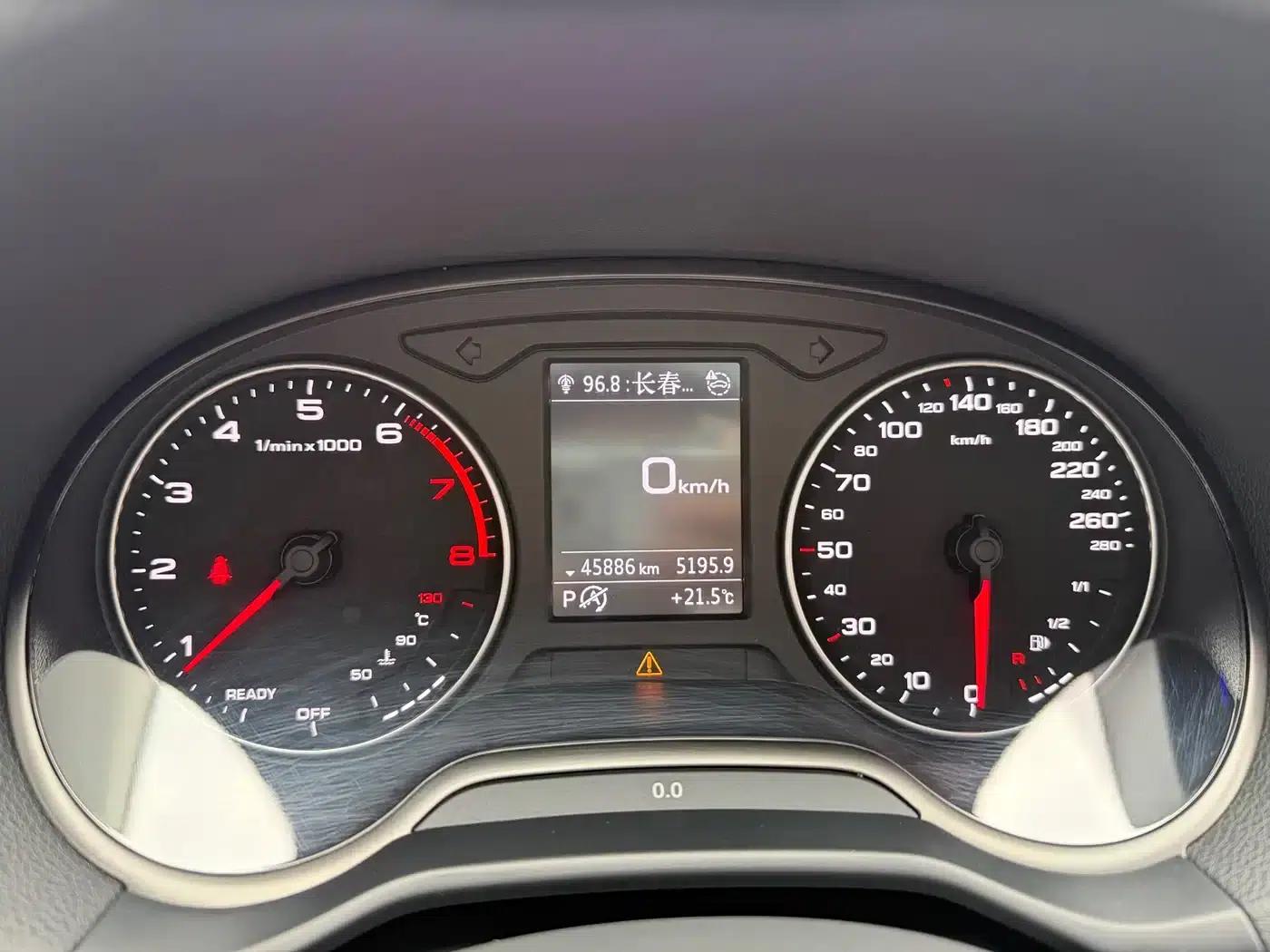 Audi Q2L 2022 35 TFSI Progressive Dynamic Edition — миниатюра 9