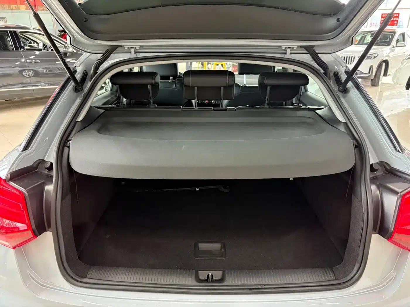 Audi Q2L 2022 35 TFSI Progressive Dynamic Edition — миниатюра 12