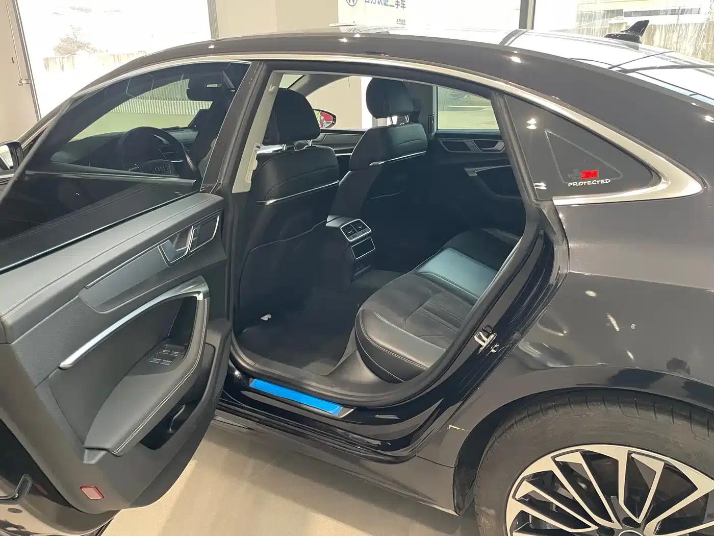 Audi A7L 2024 45 TFSI Luxury — миниатюра 6