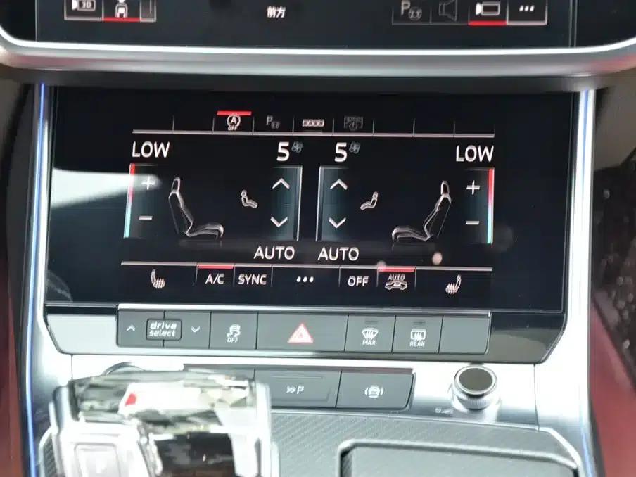 2024 Audi A7L 45 TFSI quattro Black Edition — миниатюра 8