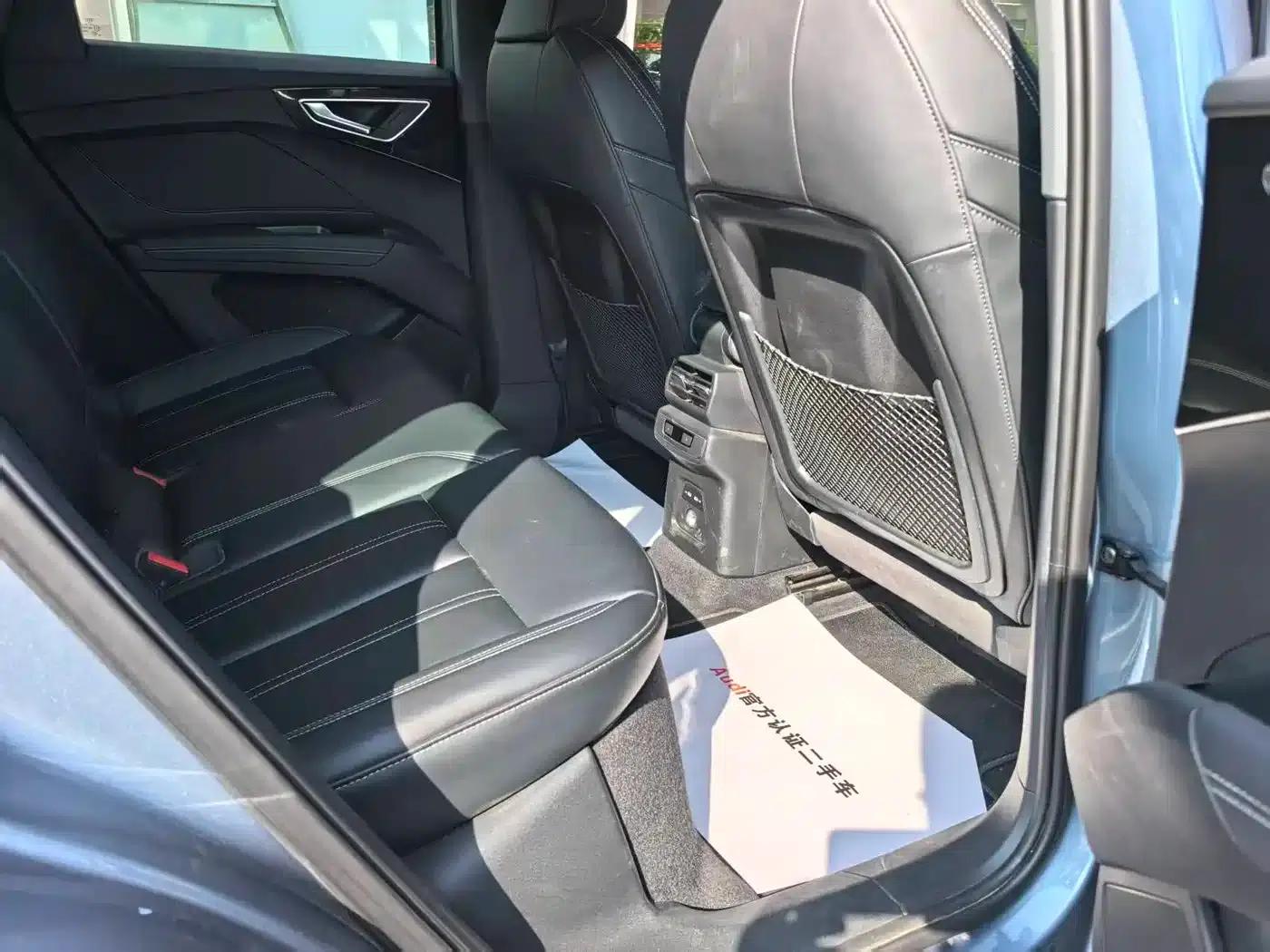 Audi Q4 e-tron 2024 Model 40 e-tron Adventure Edition — миниатюра 9