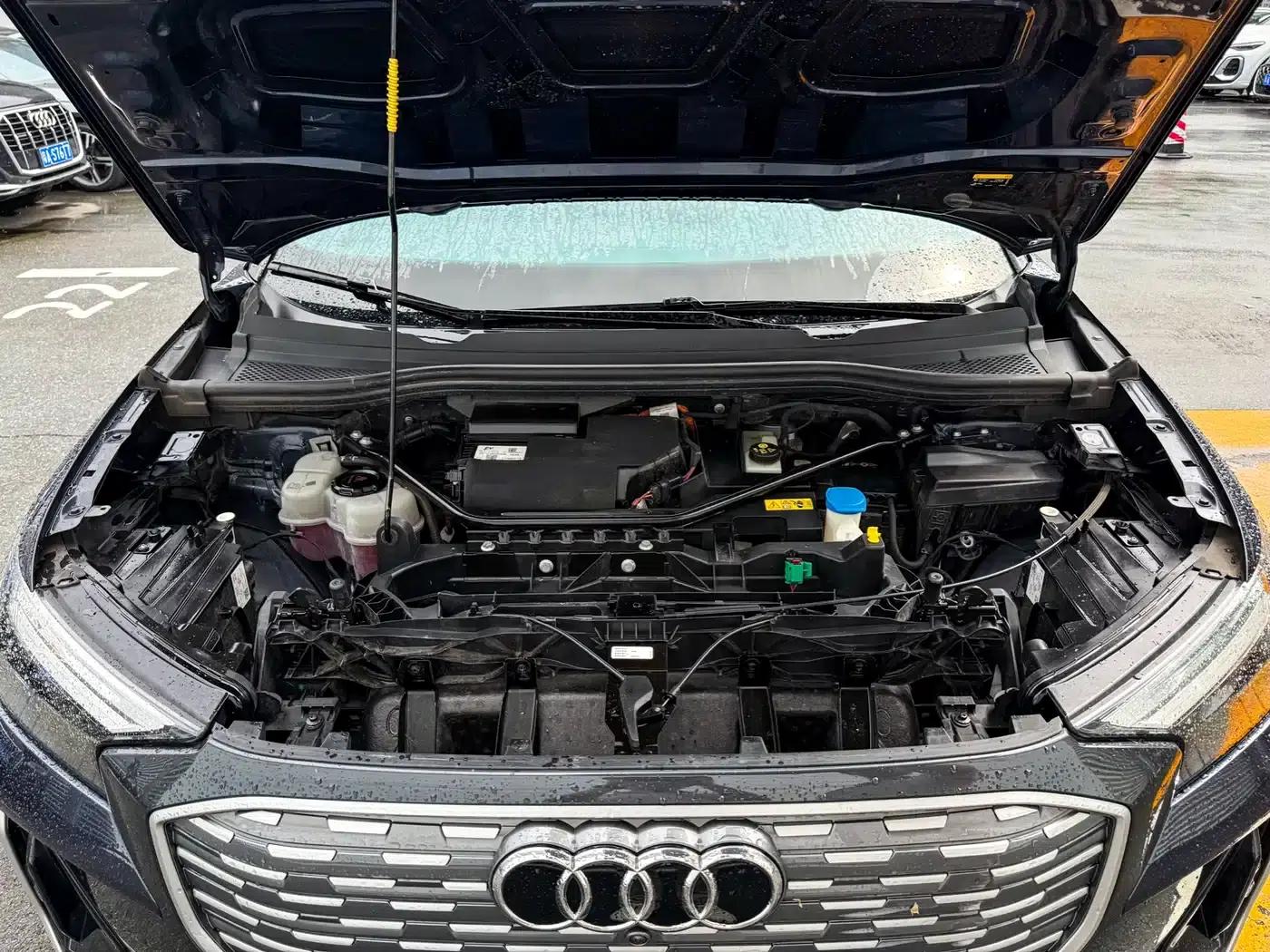 Audi Q4 e-tron 2023 Model 40 e-tron Trailblazer — миниатюра 4