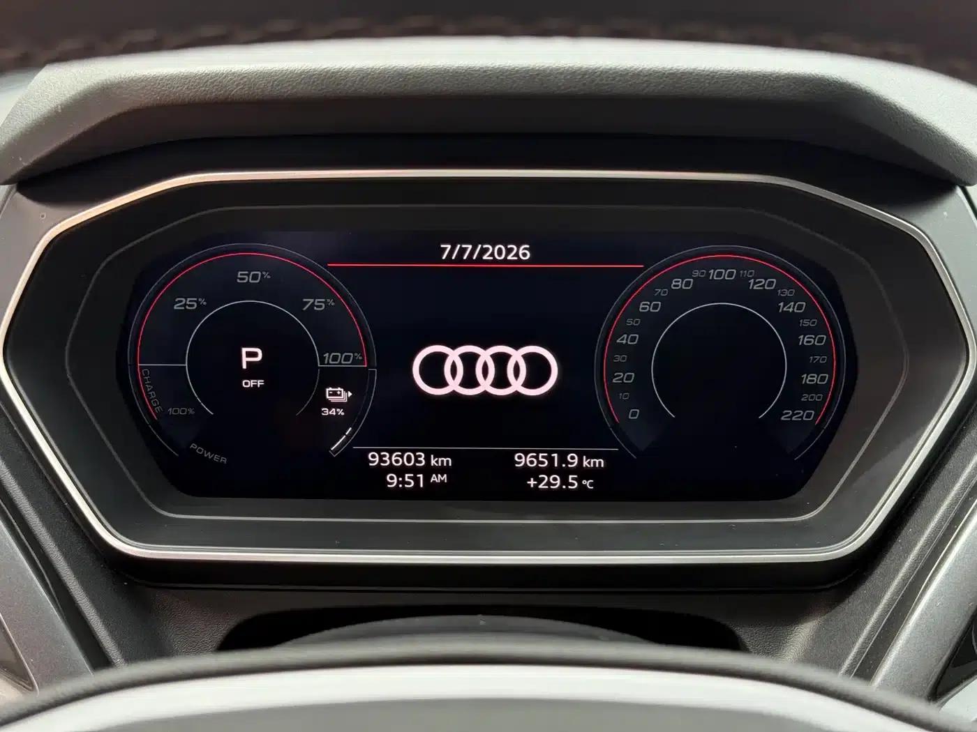 Audi Q4 e-tron 2023 Model 40 e-tron Trailblazer — миниатюра 5