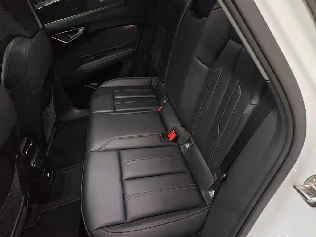 Audi Q4 e-tron 2024 Model 40 e-tron Adventure Edition — миниатюра 17