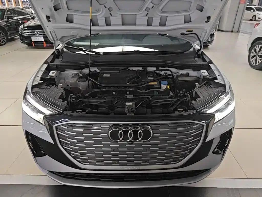 Audi Q4 e-tron 2024 Model 40 e-tron Adventure Edition — миниатюра 20
