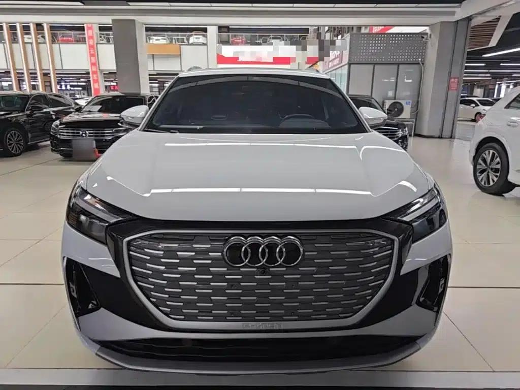 Audi Q4 e-tron 2024 Model 40 e-tron Adventure Edition — миниатюра 3