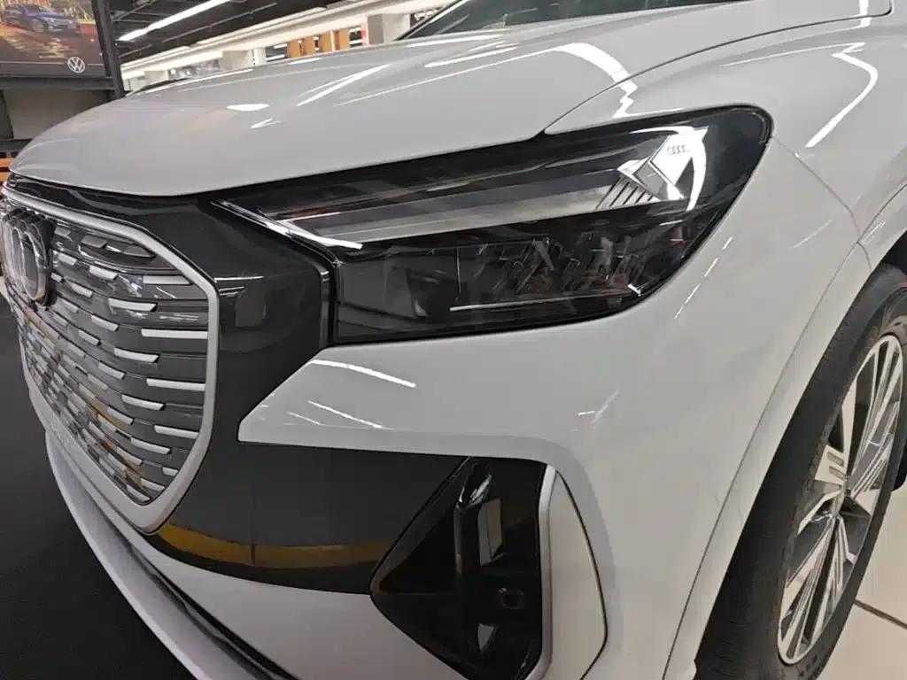 Audi Q4 e-tron 2024 Model 40 e-tron Adventure Edition — миниатюра 24
