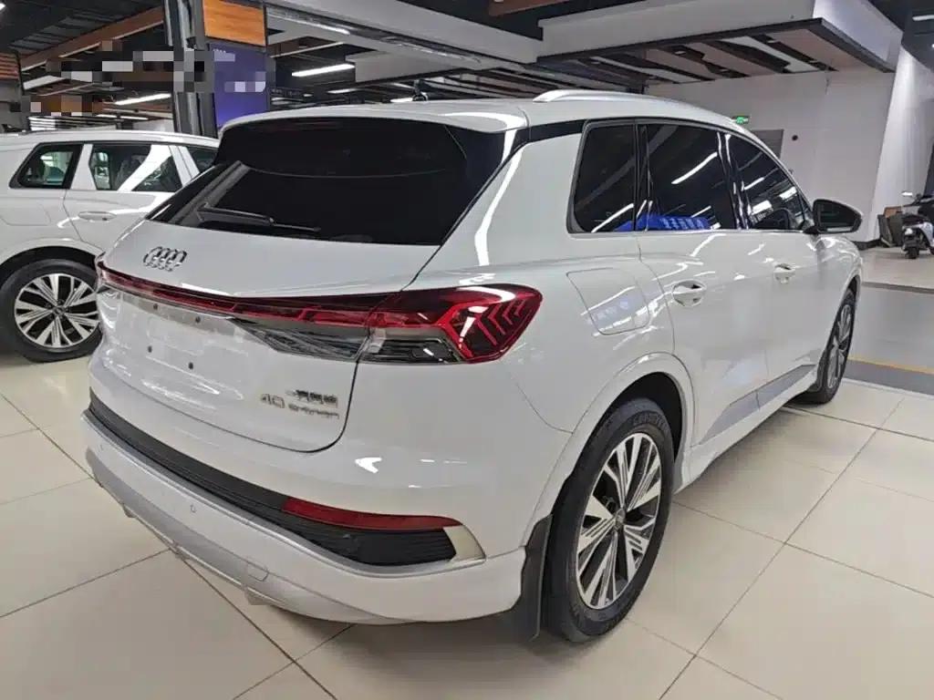 Audi Q4 e-tron 2024 Model 40 e-tron Adventure Edition — миниатюра 7