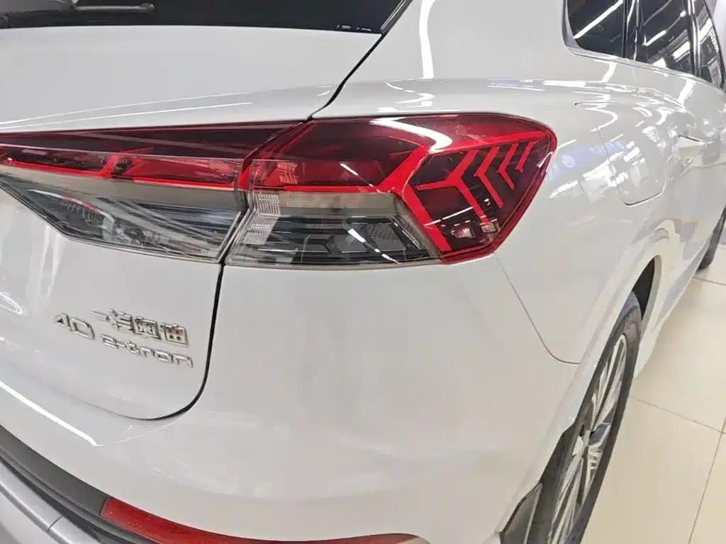 Audi Q4 e-tron 2024 Model 40 e-tron Adventure Edition — миниатюра 8